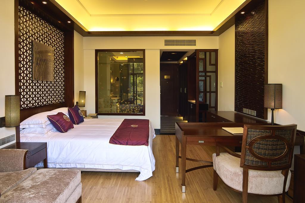 Huanxiu Resort & Spa Suzhou (Jiangsu) Exterior photo